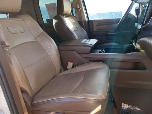 Used 2022 RAM 2500 Limited image 19