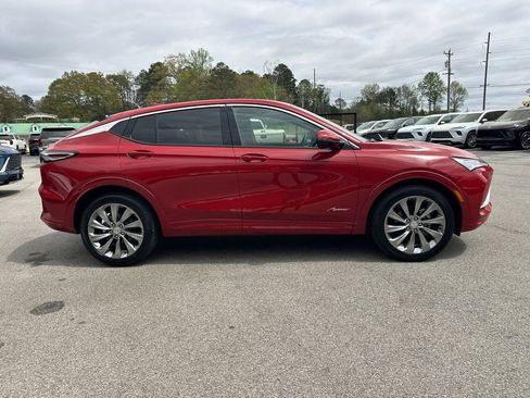 New 2026 Buick Envista Avenir FWD image 5