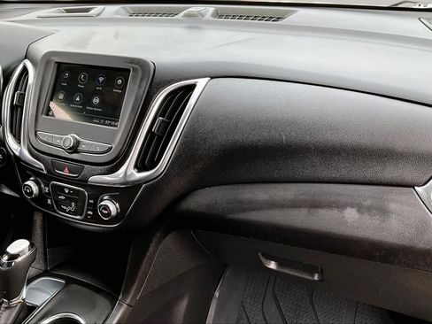 Used 2019 Chevrolet Equinox LT w/ LPO, Cargo Package FWD image 16