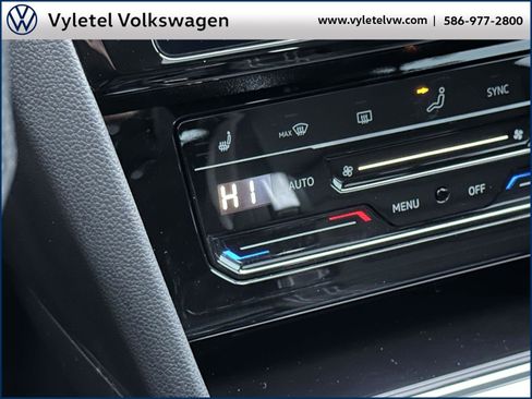 Certified 2023 Volkswagen Arteon SEL image 29