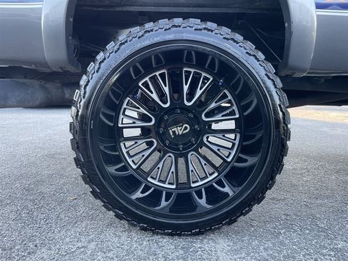 Used 2011 Ford F250 Lariat w/ Lariat Interior Pkg image 40