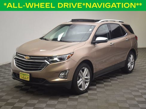 Used 2018 Chevrolet Equinox Premier AWD/4WD image 3