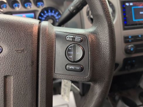 Used 2016 Ford F250 XLT w/ XLT Value Package image 37