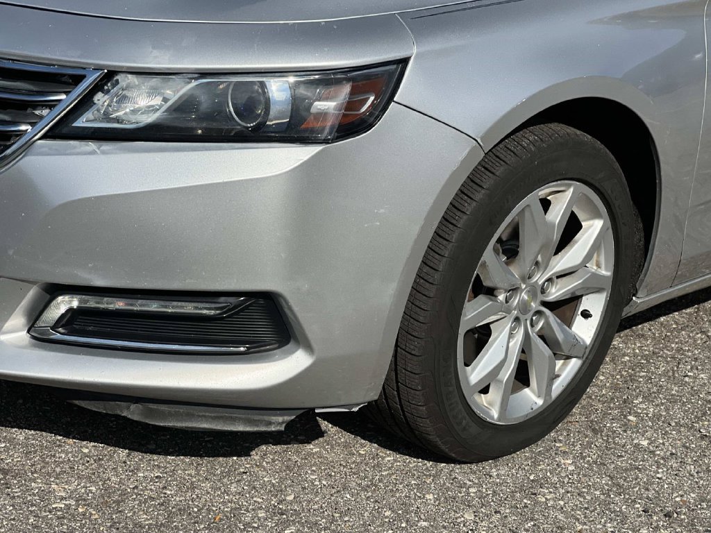 Used 2018 Chevrolet Impala LT w/ LT Convenience Package FWD image 7