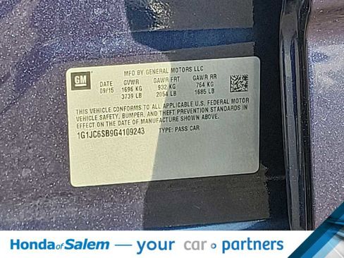 Used 2016 Chevrolet Sonic LT w/ Fun and Sun Package image 20