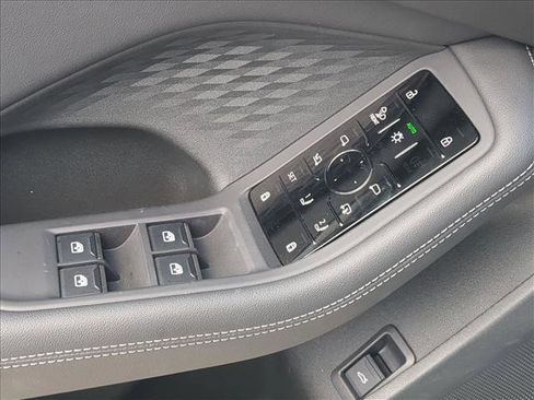 Used 2025 Audi A5 2.0T Premium Plus w/ Premium Plus image 12