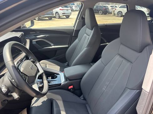 Used 2025 Audi Q5 Premium Plus w/ Premium Plus AWD/4WD image 17