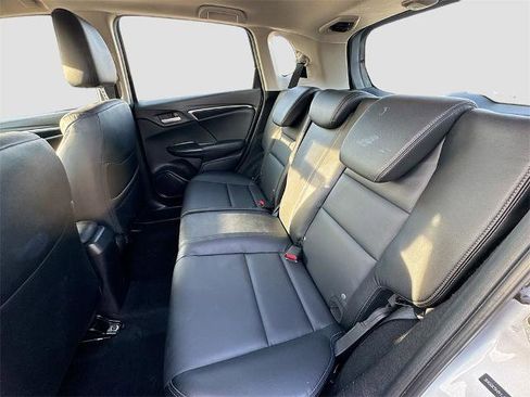 Used 2018 Honda Fit EX-L image 19