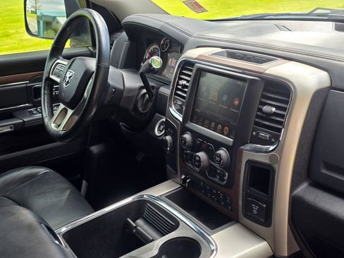 Used 2016 RAM 3500 Laramie w/ Sport Appearance Group AWD/4WD image 19