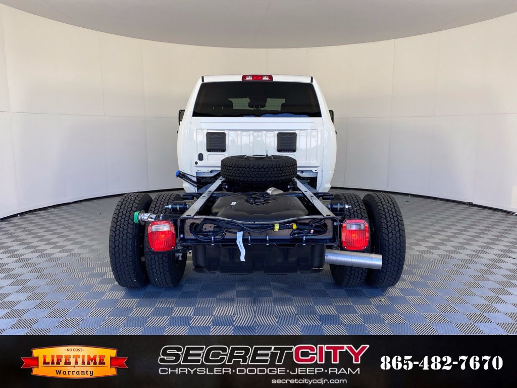 New 2027 RAM 3500 Tradesman AWD/4WD image 6