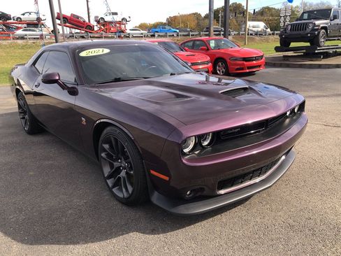 Used 2021 Dodge Challenger R/T Scat Pack w/ Plus Package image 7