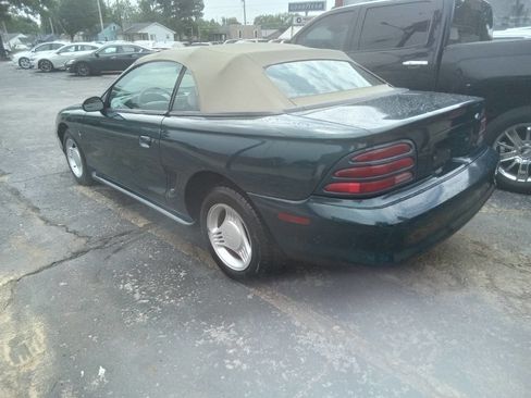 Used 1995 Ford Mustang Convertible RWD image 6
