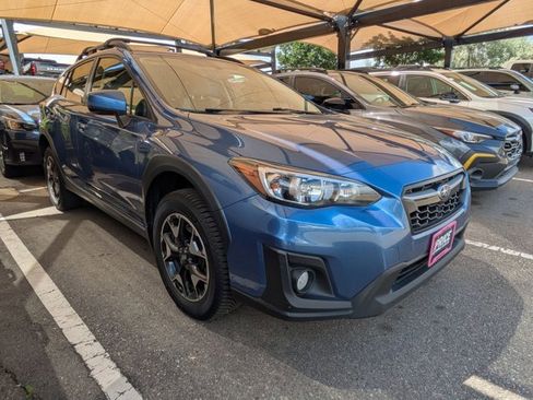 Used 2019 Subaru Crosstrek 2.0i Premium AWD/4WD image 3
