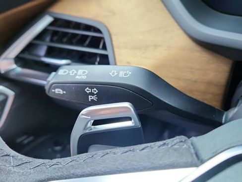 Used 2024 Audi e-tron GT Prestige w/ Prestige Package image 40