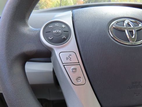 Used 2010 Toyota Prius Three image 26