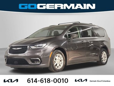 Used 2022 Chrysler Pacifica Touring-L image 1