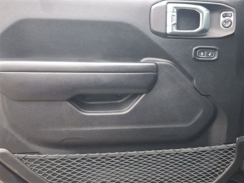 Used 2021 Jeep Wrangler Unlimited Sport image 16