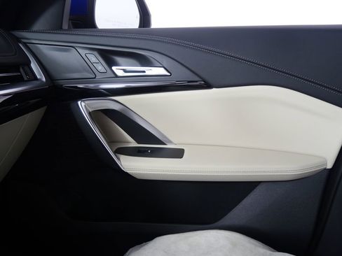 New 2025 BMW X1 xDrive28i image 22