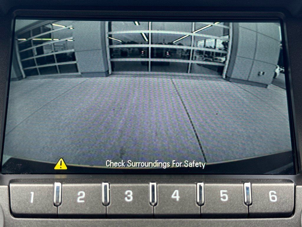Used 2012 Chevrolet Equinox LT FWD image 24