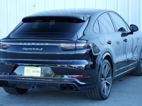 Used 2021 Porsche Cayenne Turbo S image 55