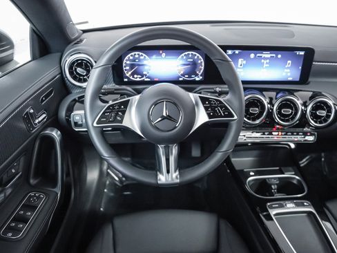 Certified 2026 Mercedes-Benz CLA 250 4MATIC image 15