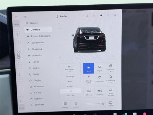 Used 2022 Tesla Model X image 75