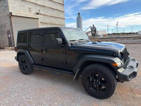 Used 2021 Jeep Wrangler Unlimited Sport image 2