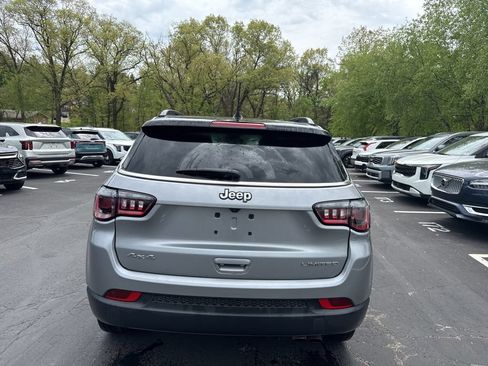 Used 2022 Jeep Compass Limited AWD/4WD image 47
