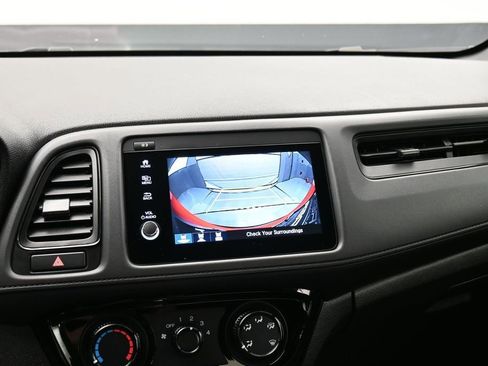 Certified 2022 Honda HR-V Sport image 44