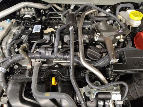 Used 2025 Nissan Sentra S FWD image 30