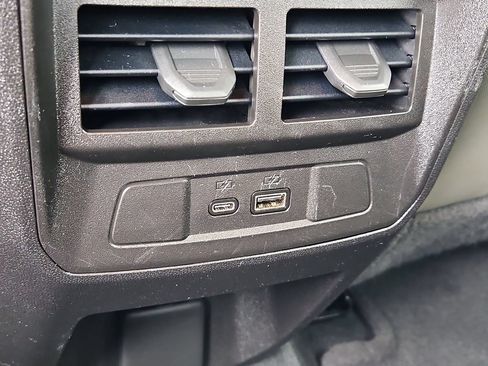 Used 2024 Chevrolet Colorado ZR2 w/ Safety Package AWD/4WD image 21