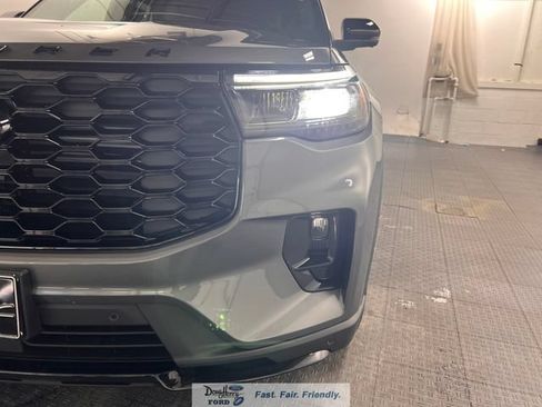New 2026 Ford Explorer ST-Line RWD image 11