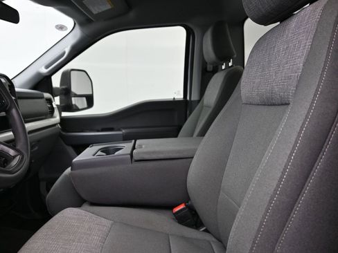 Used 2024 Ford F350 XLT w/ 360-Degree Camera Package image 22