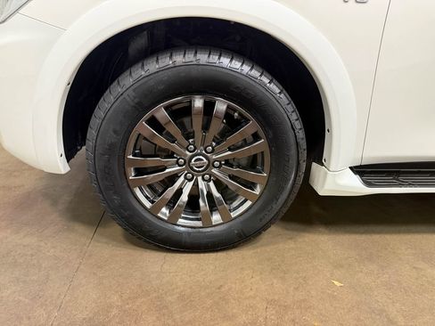 Used 2019 Nissan Armada Platinum w/ Captain's Chairs Package AWD/4WD image 92