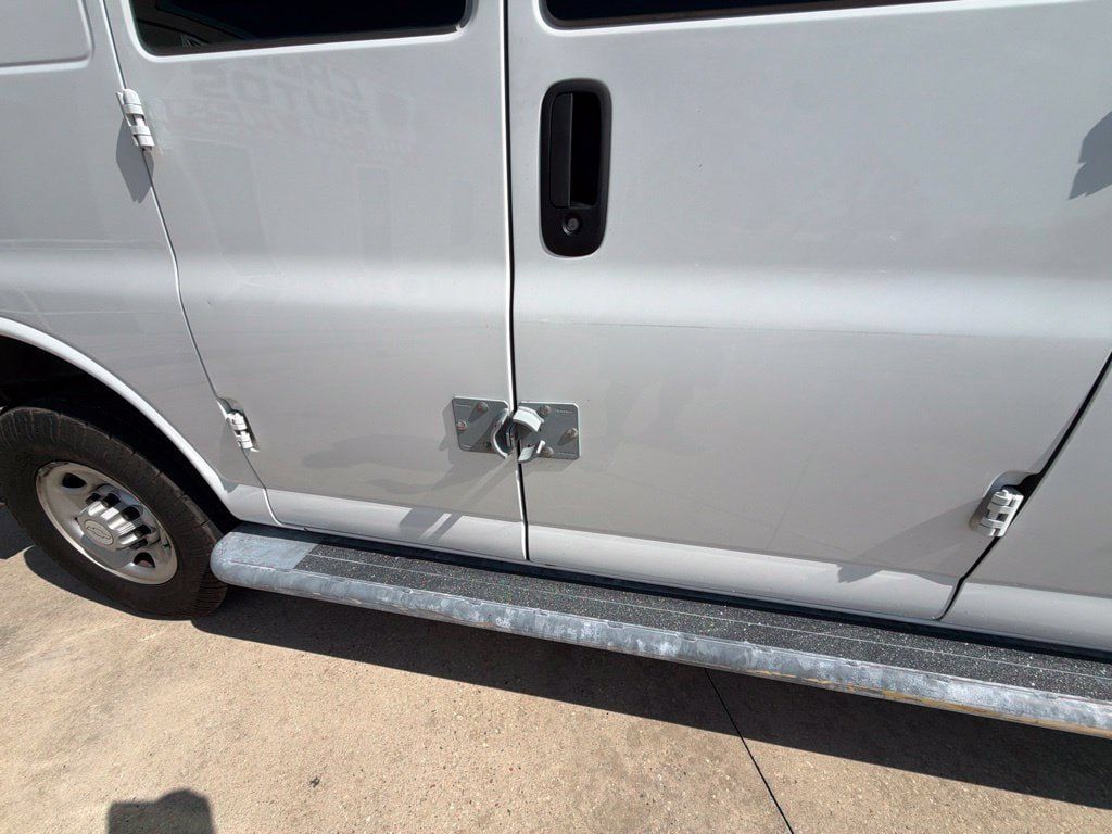 Used 2019 Chevrolet Express 2500 w/ Driver Convenience Package RWD image 20
