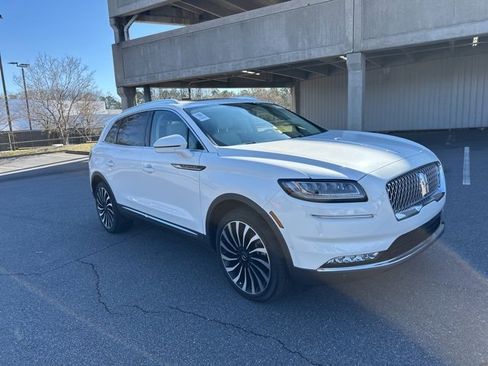 Used 2023 Lincoln Nautilus Black Label w/ Class II Trailer Tow Package image 3