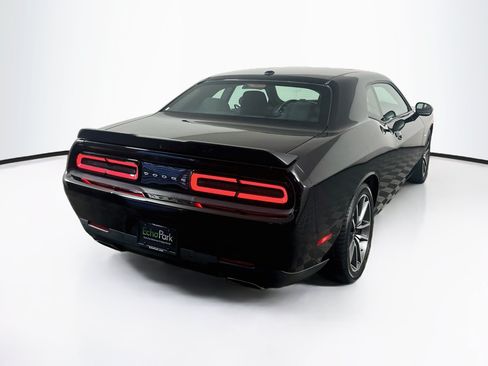 Used 2023 Dodge Challenger R/T RWD image 9