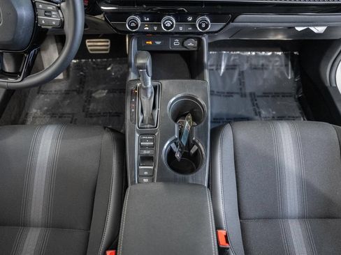 Used 2024 Honda Civic Sport image 23