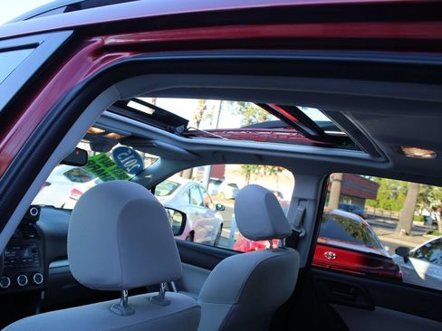 Used 2015 Subaru Forester 2.5i Premium AWD/4WD image 23