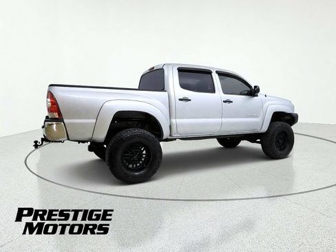 Used 2013 Toyota Tacoma 4x4 Double Cab w/ SR5 Pkg image 8