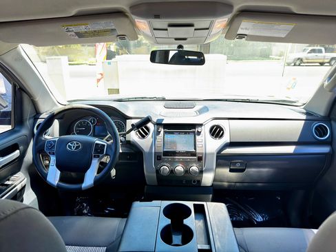 Used 2014 Toyota Tundra SR5 RWD image 6