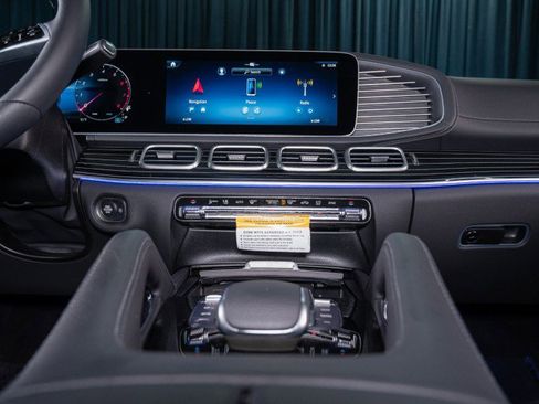 New 2026 Mercedes-Benz GLE 450 4MATIC Coupe image 19