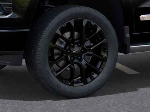 New 2026 Chevrolet Silverado 1500 High Country w/ High Country Premium Package AWD/4WD image 9