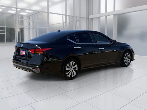 Used 2020 Nissan Altima 2.5 S image 6