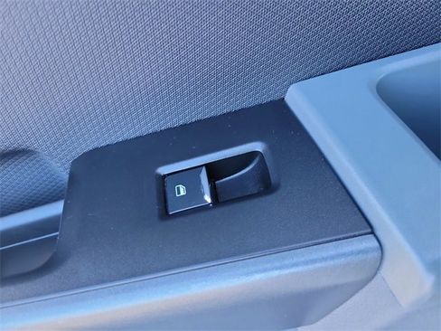 Used 2023 Ford F150 XLT image 14