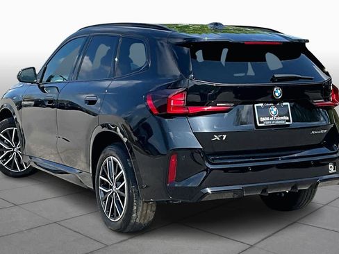 Used 2025 BMW X1 xDrive28i w/ M Sport Package image 11