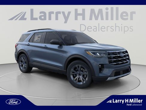 New 2026 Ford Explorer Active w/ Active Comfort Package AWD/4WD image 7