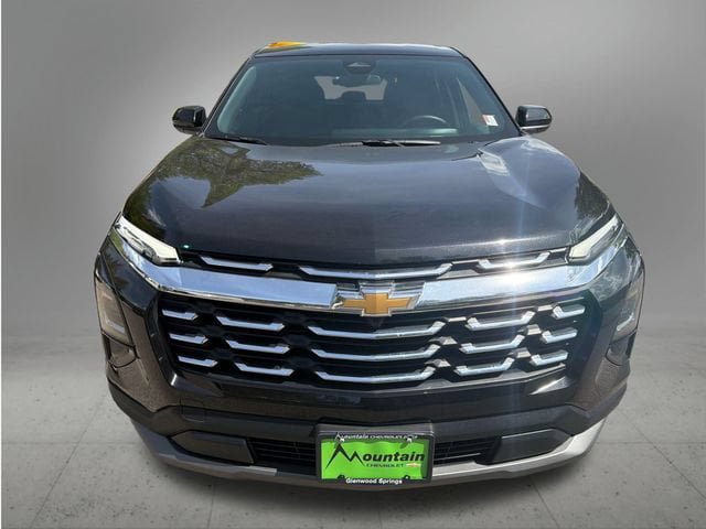 Used 2026 Chevrolet Equinox LT AWD/4WD image 8