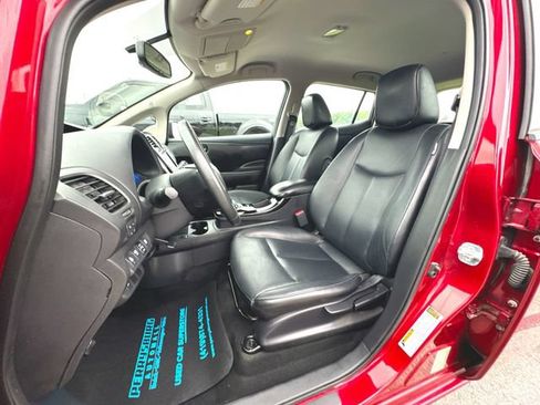 Used 2015 Nissan Leaf FWD image 19