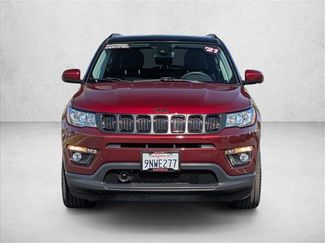 Used 2021 Jeep Compass Latitude w/ Sun and Sound Group FWD video 2